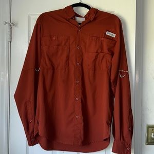 VGUC Columbia PFG men’s long sleeve shirt rust color small/medium